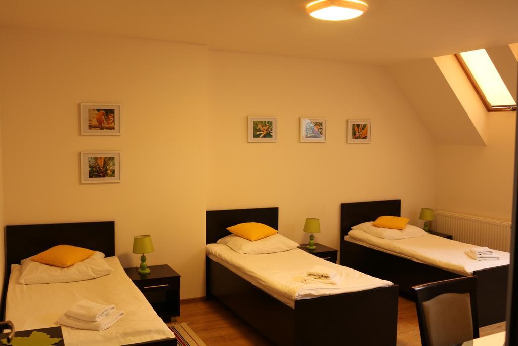 Hotel Lachowka Krepiec Dış mekan fotoğraf